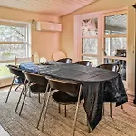 Semesterbostad 3 Bedroom Amazing In