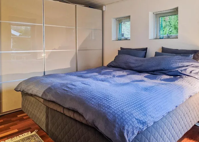 Semesterbostad 3 Bedroom Amazing In