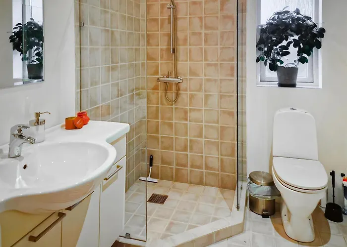 3 Bedroom Amazing In Semesterbostad *